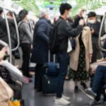 電車内で数学の勉強をしていた男子高校生。すると隣のおじさんが話しかけてきて・・・