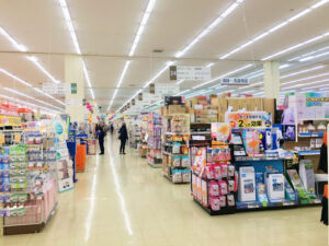 ホームセンターで店員に間違えられ『店員ではないので』と伝えたら・・・えっ？！