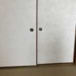 マンションの内覧中、押し入れの扉を開けたら・・・えっ?!
