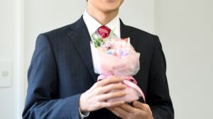 「父親が死んだから実家継ぐ」と退職した社員。→後日・・・えっ？！