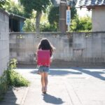 小学校に飴をもって行きたがる女の子。→理由を聞いたら・・・言葉が出ない