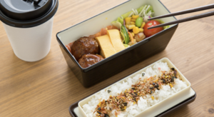 自作のお弁当を持参する新卒男性社員に、お局「お嫁さんいらないね〜w」→男性社員の返しが容赦なさすぎた・・（笑）