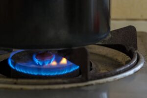 台風による停電に備え、昼食をたくさん作った結果・・・ゾッ。。