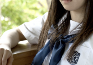 「学校でドッペルゲンガー見た」という高校生の娘。「死んでしまうんじゃ・・」と言ったらまさかの返し！強すぎる。