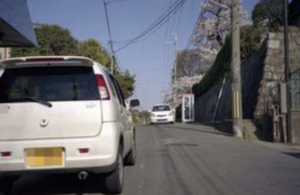 運転中に若い男性らが乗っている車に道を譲ったら・・・まさかすぎる反応に吹いた（笑）