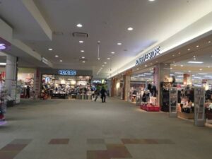 「こんな綺麗な格好でイオン歩くの恥ずかしすぎる」と嘆いていた母親。→すると後日５歳の息子が・・かけてくれた言葉に吹いた（笑）