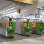 改札を出る前にトイレに行こうと思っていたのに誤って出てしまったので駅員さんに「すみません」と声をかけたら・・・続きに笑うしかない