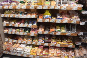 ４歳児が「２度と買ってこないで」と怯えたパン。見てみると・・・ヒェェッ