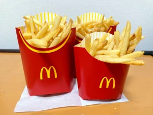 マックのドライブスルーでまずはこれをするのです！！ポテトがしなしなにならないライフハックが最高♪