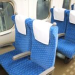 泣ける・・。新幹線で隣になった男の子が、ホームの彼女に手を振った後・・・