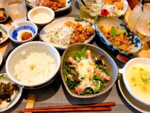 お腹が空いたと言っていたのに一向に夕飯に手をつけない夫。理由を聞いたら・・・えっ