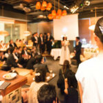 「その場が凍りついた」結婚式の二次会で新婦の友人がお祝いの挨拶で・・・
