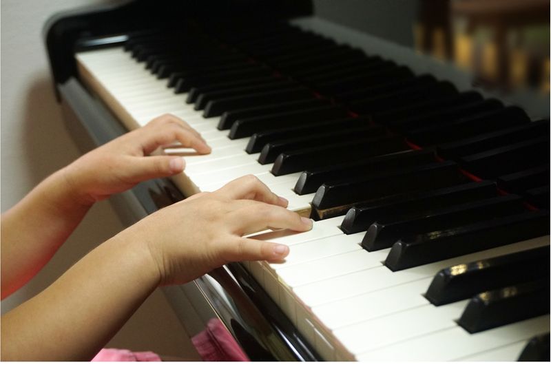 ピアノ教室で全くやる気が出ずいい加減に弾いていた小学生。すると先生が・・・