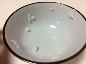 祖母「米を残したら目が見えなくなるよ！」→残さないための嘘かと思っていたが真偽を聞いたら・・・考えさせられた。。