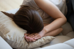 睡眠外来の先生が「７時間は寝て欲しい。なぜなら・・・」例えが分かり易すぎる！！