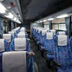 高速バスでトイレに行き戻ってくると自分の席に何故か知らない人が。声をかけたら・・・えっ