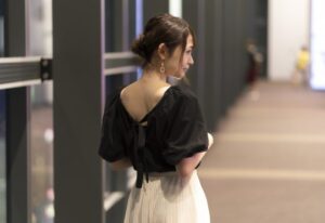 とても容姿が整っている女性の営業を断った結果→まさかの一言に・・・え？