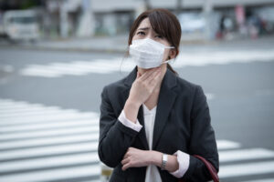 飲み込めないほど喉が痛い時、飲みやすかったのは・・・マジか！意外なアレが良いらしい！