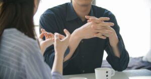 夫から「一晩だけ子供を全員連れて 実家に帰って欲しい」と言われ怪しい、、と思っていたら・・・