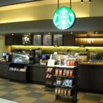 「本当にかわいそう」スタバで、とある親が小学生の子どもに・・・