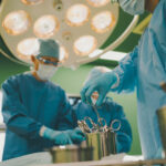 夜中に入った緊急オペに当番でもないのに快く入ってくれた医師。→翌朝、この医師に告げられた一言に・・えぇっ！？