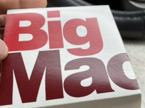 ビッグマックを注文。食べようと蓋を開けたら・・・えぇぇ！？