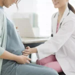 帝王切開の傷跡が痛く、あらゆる病院へ行くも「様子を見ましょう」と言われ続け12年後判明したのは・・・