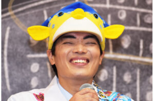 魚に夢中で勉強に身が入らず、先生から「集中してほしい」と注意を受けたさかなクン。→これに対しお母さんがかけた言葉が素敵すぎた・・・