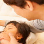 寝かしつけをしていたら父親の匂いを嗅いだ娘さんが、耳を疑う一言・・・(笑)