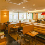 サイゼリアで注文したものが一向に来ず、店員を呼んだ金髪ヤンキー二人組が・・・