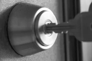 家の鍵に『鈴』をつけてる人今すぐやめて！！なぜなら・・・理由にゾッ