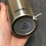 え、知らなかった・・!「タンブラーや水筒の底面シールは剥がさないで!」理由が目から鱗すぎた!
