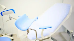 婦人科検診で、診察が終わってカーテン開けたら気絶しそうになった話・・・