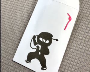 とある高齢女性が宅配員に手渡したものにジーンとした！