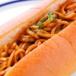 とあるスーパーの焼きそばパン、こ、これは常軌を逸してる!!